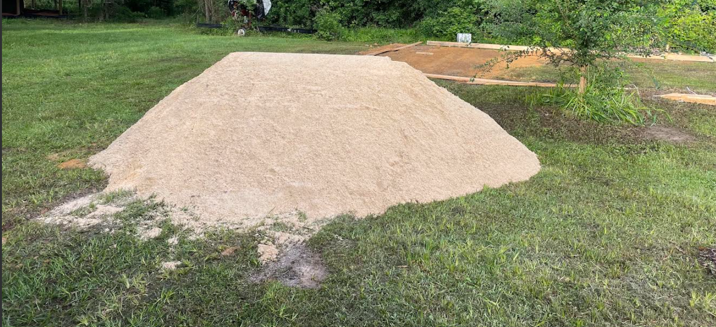 Fill Sand bulk material for delivery in New Orleans - ideal for backfill around foundations